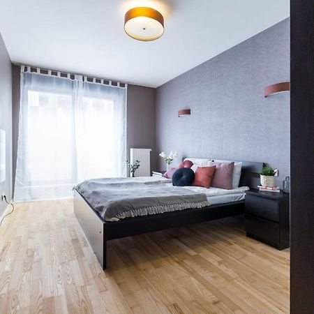 Friendhouse Apartments Angel City Краків Екстер'єр фото