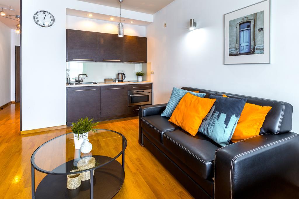 Friendhouse Apartments Angel City Краків Екстер'єр фото