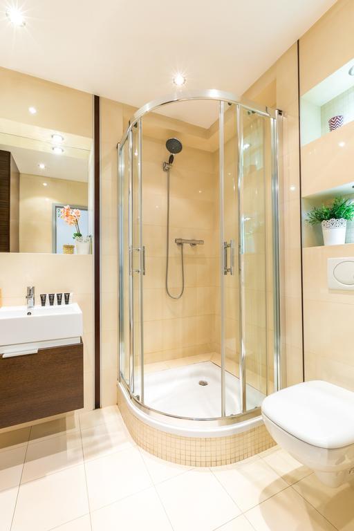 Friendhouse Apartments Angel City Краків Екстер'єр фото